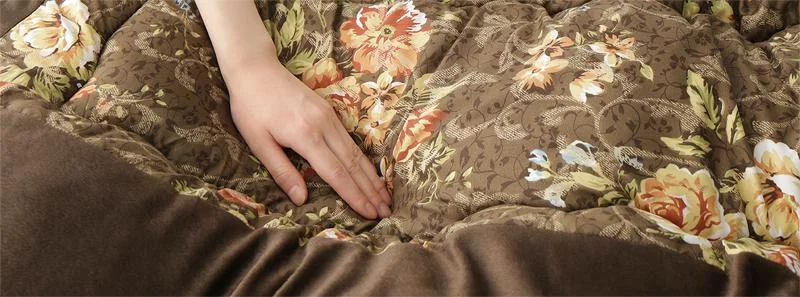 国産 高級花柄ボリューム大判こたつ布団 Loana ロアナ こたつ用掛け布団 正方形(75×75cm)天板対応